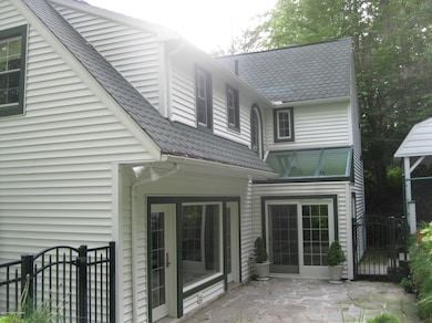 3319 Lakeside Dr, Harveys Lake, PA 18618 - photo 2