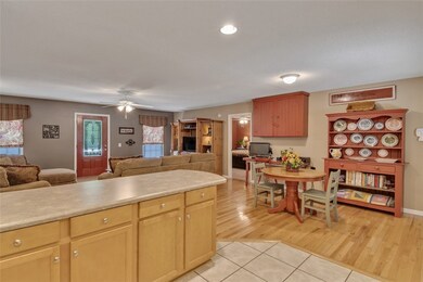 217 Woodland Way Rd, Walhalla, SC 29691 - photo 4