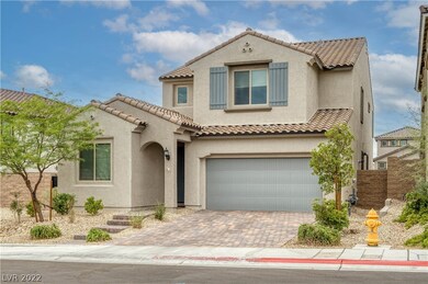 Located in the Gated community of Eagle Ridge in S