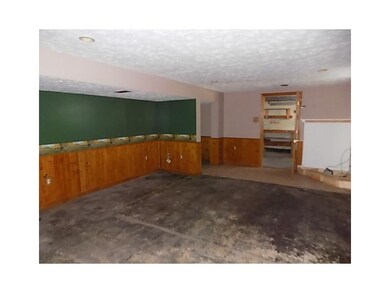 Basement/Game Room.