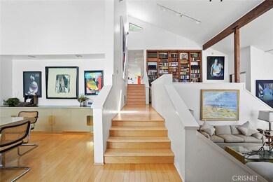 5083 Campo Rd, Woodland Hills, CA 91364 - photo 3