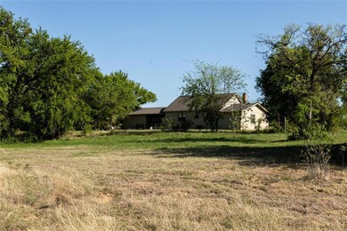 000 Vineyard Ln, Springtown, TX 76082 - photo 5