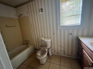 305 N Cypress St, Pine Bluff, AR 71601 - photo 7