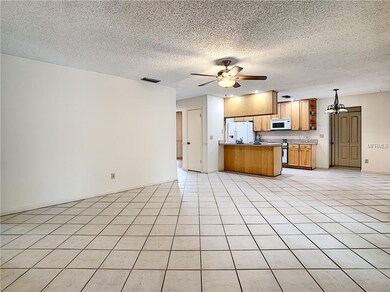 1526 Twin Palms Loop, Lutz, FL 33559 - photo 5