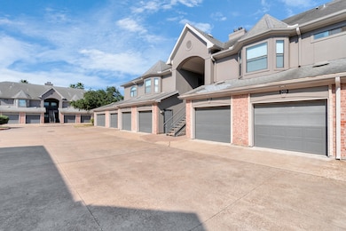 Photos displayed may be of similar apartments or floor plans featuring the same finishes.