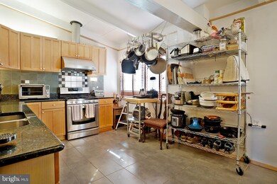 12704 Kingsbury Ct, Woodbridge, VA 22192 - photo 7