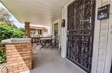 1051 E 171st St, Cleveland, OH 44119 - photo 2