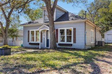 641 N Franklin St, La Grange, TX 78945 - photo 6