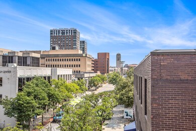 322 E Liberty St unit 13, Ann Arbor, MI 48104 - photo 3