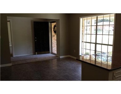 137 Wildwood Dr, Pineville, LA 71360 - photo 3