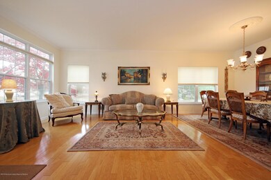 101 Freesia Ct, Holmdel, NJ 07733 - photo 6