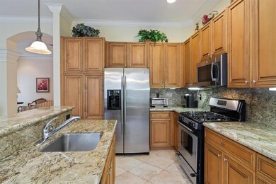 06_405NWSpringviewLoop_2_DiningRoom_HiRe