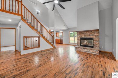 1805 Deer Run Ave, Clinton, MO 64735 - photo 4