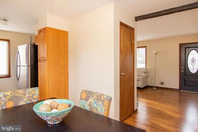 6505 Monroe Ave, Sykesville, MD 21784 - photo 4