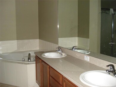 624 Hatchwood Dr, Haines City, FL 33844 - photo 4