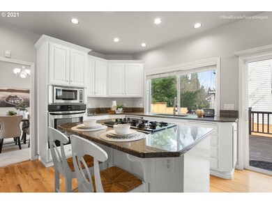 2070 Ridgebrook Dr, West Linn, OR 97068 - photo 6