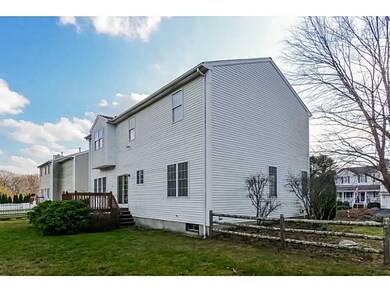 17 Ashbrook Dr, Cranston, RI 02921 - photo 4