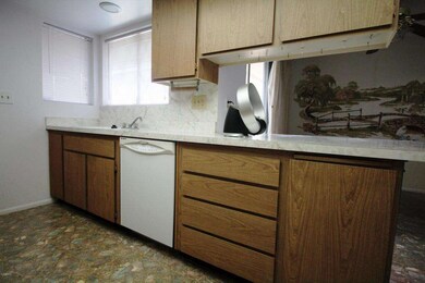 11117 W Cameo Dr, Sun City, AZ 85351 - photo 4