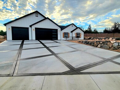 859 S Laurie Ln, Cedar City, UT 84720 - photo 3