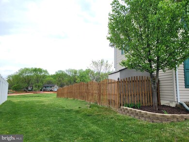 7828 Statesman St, Severn, MD 21144 - photo 2