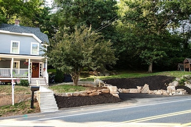 12 Hartford Ave N, Upton, MA 01568 - photo 2