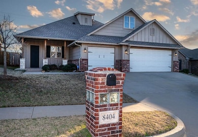 8404 NW 158th St, Edmond, OK 73013 - photo 2