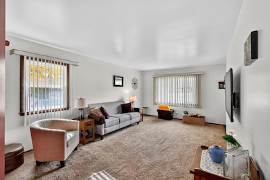 W180N8502 Pineview Court