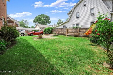 64 Weaver St, Greenwich, CT 06831 - photo 2