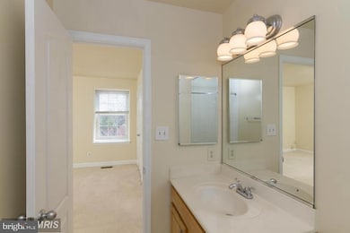 14111 Yorkshire Woods Dr, Silver Spring, MD 20906 - photo 5