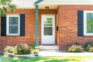 6104 Rollins Ave, Des Moines, IA 50312 - photo 2