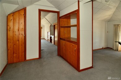 211 Calistoga St W, Orting, WA 98360 - photo 7