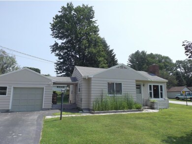 220 E Proctor Rd, Rutland, VT 05736 - photo 2