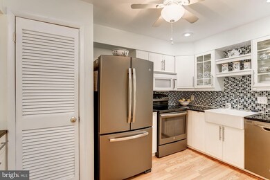 5481 Ring Dove Ln, Columbia, MD 21044 - photo 5