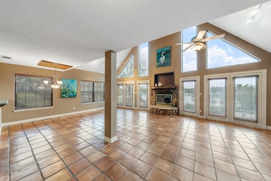 186 Lake Rd, Huntsville, TX 77320 - photo 5