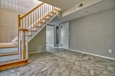 17 Rathbun Ave, Staten Island, NY 10312 - photo 3