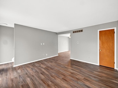 2375 Hardesty Dr N unit A5, Columbus, OH 43204 - photo 3