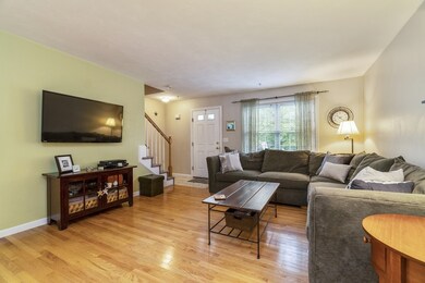 39 Boxberry Ln, Rockland, MA 02370 - photo 2