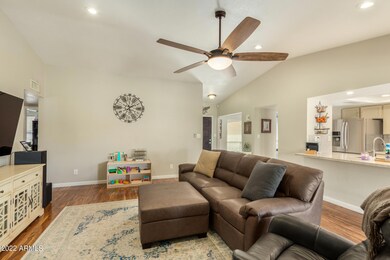 1240 E Louis Way, Tempe, AZ 85284 - photo 4