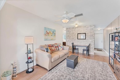 2905 51st Ave W, Bradenton, FL 34207 - photo 6