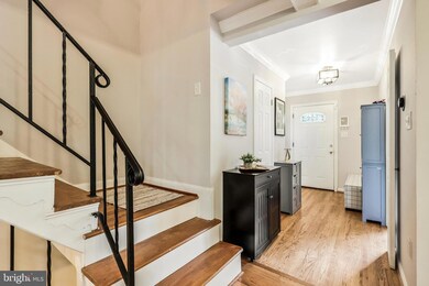 7940 Bethelen Woods Ln, Springfield, VA 22153 - photo 2