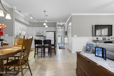 Living/Dining Area