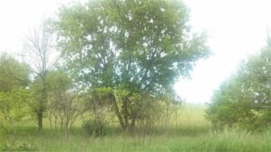 7810 Glenwood Pond Dr SE, Alto, MI 49302 - photo 4