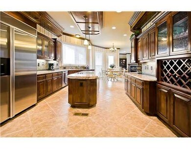 Kitchen. Wow, what a kitchen! Stainless appl, granite tops, built-in refrigerator.
