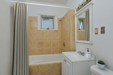 51 Dix St unit 1, Dorchester, MA 02122 - photo 5