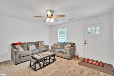 407 Waters Rd, Inman, SC 29349 - photo 5