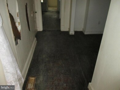 2820 W Cold Spring Ln, Baltimore, MD 21215 - photo 7