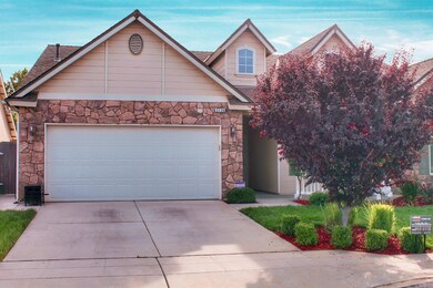 3136 N Clover Ave, Fresno, CA 93727 - photo 2