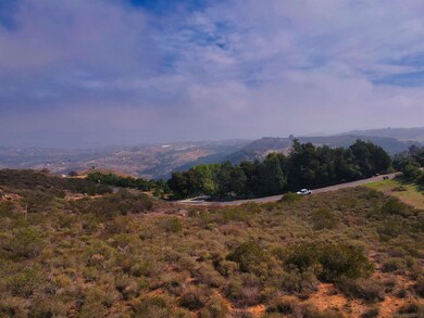 30522 Vía Cantamar unit 11, Escondido, CA 92026 - photo 2