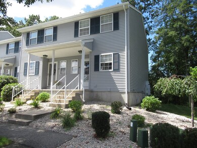 34 Waters Edge unit 34, Ludlow, MA 01056 - photo 2