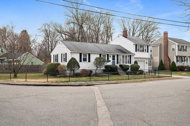 69 Welland Rd, Weymouth, MA 02188 - photo 3